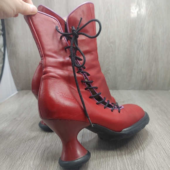 John Fluevog Red Lace Up Boots - Picture 6 of 10